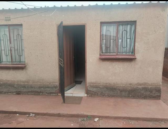 2 BEDROOM HOUSE FOR SALE IN KATLEHONG SOUTH
